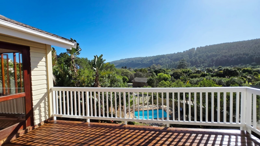 2 Bedroom Property for Sale in Meedingsride Western Cape